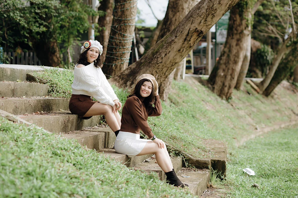 Vườn Cừa Tam Kỳ với hàng sưa cổ thụ có tuổi đời hàng trăm năm tuổi thu hút khách du lịch. Ảnh: N.P