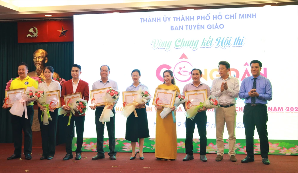 Hoi-thi-cong-dan-Thanh-pho-voi-hanh-trinh-van-hoa-TP.HCM-nam-2023-a8.JPG
