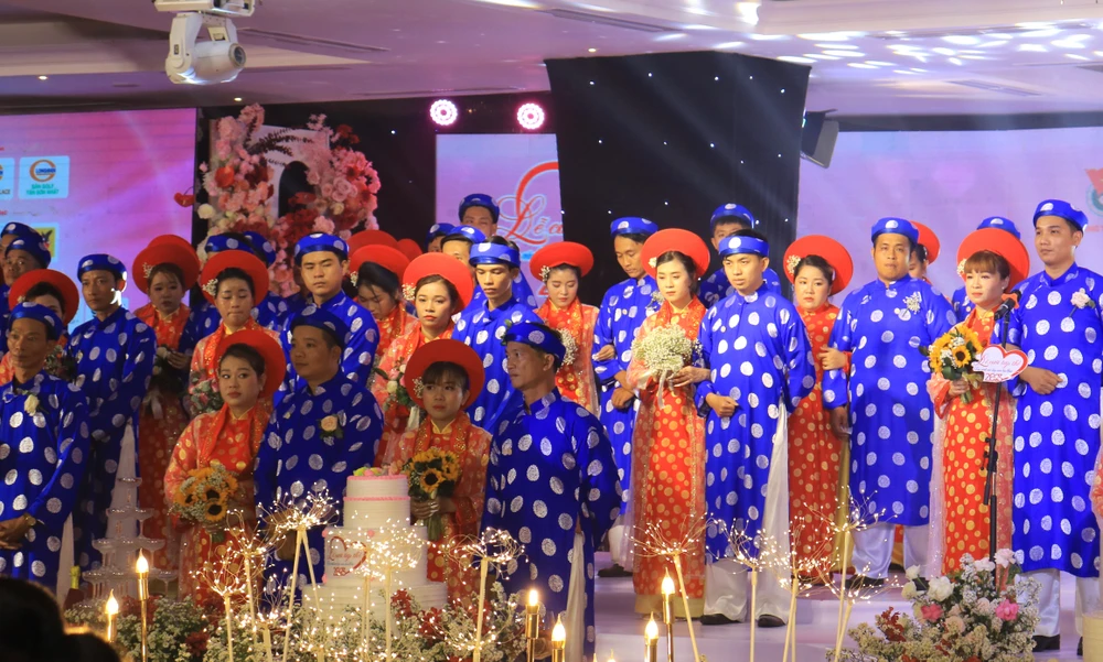 le cuoi tap the 3.JPG