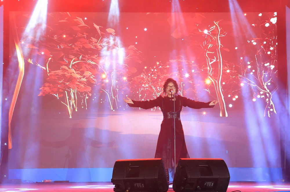 ngay hoi tan sinh vien 4.JPG