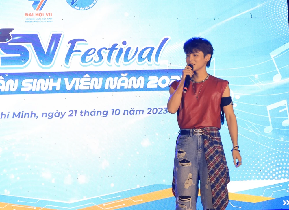 ngay hoi tan sinh vien 6.JPG