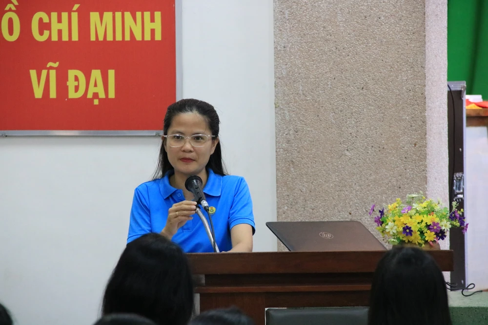 tap huan ky nang 2.JPG