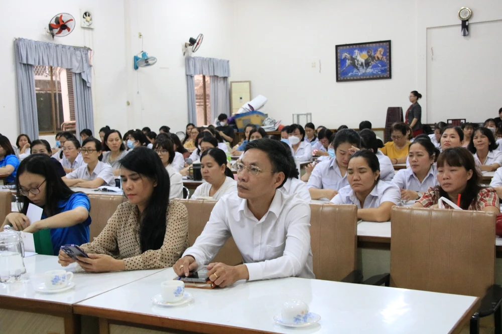 tap huan ky nang1.JPG