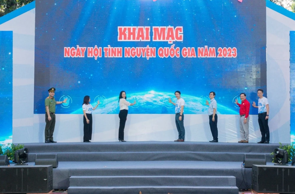 ngày hội tình nguyện