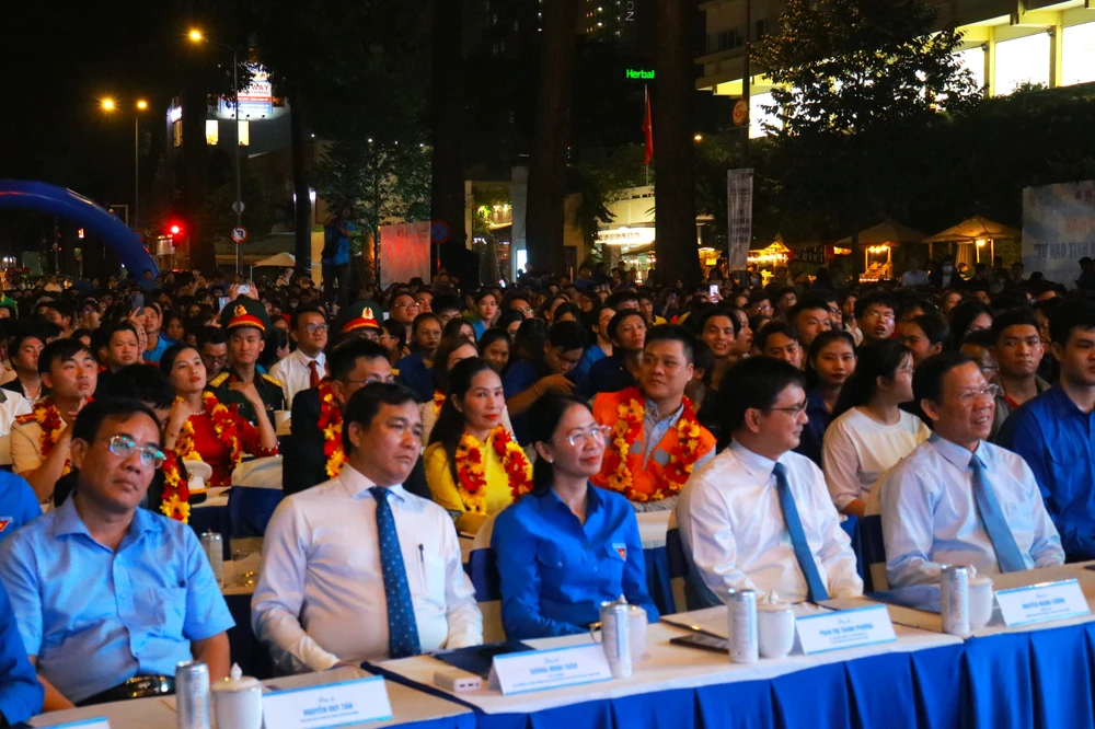 tình nguyện quốc gia