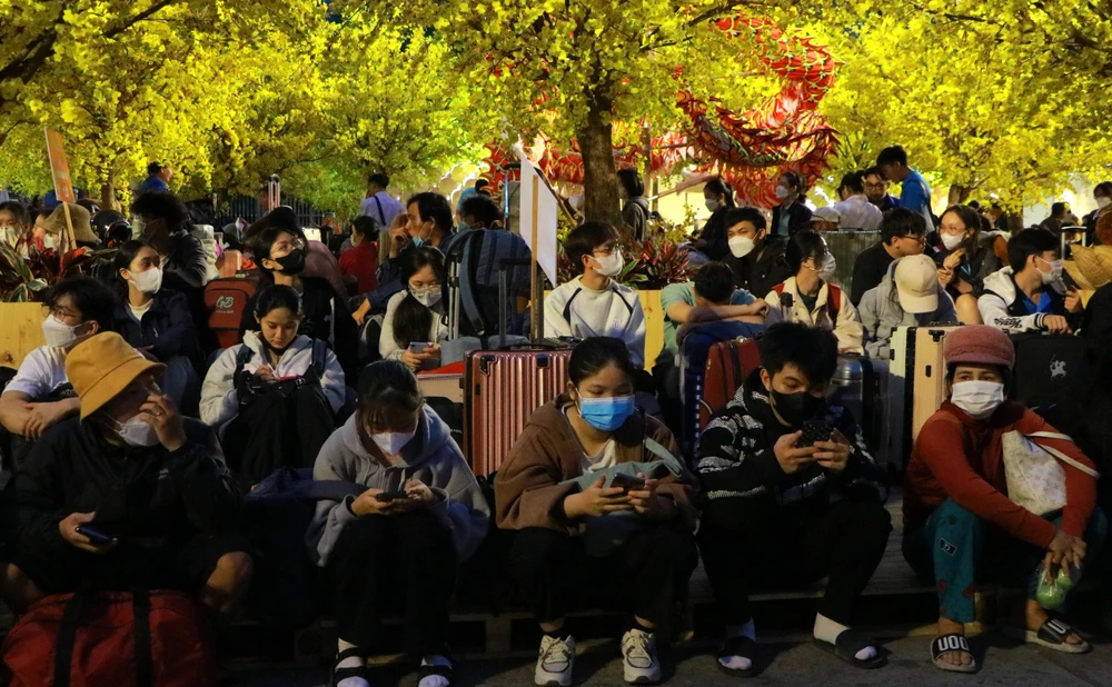 chuyến xe mùa xuân