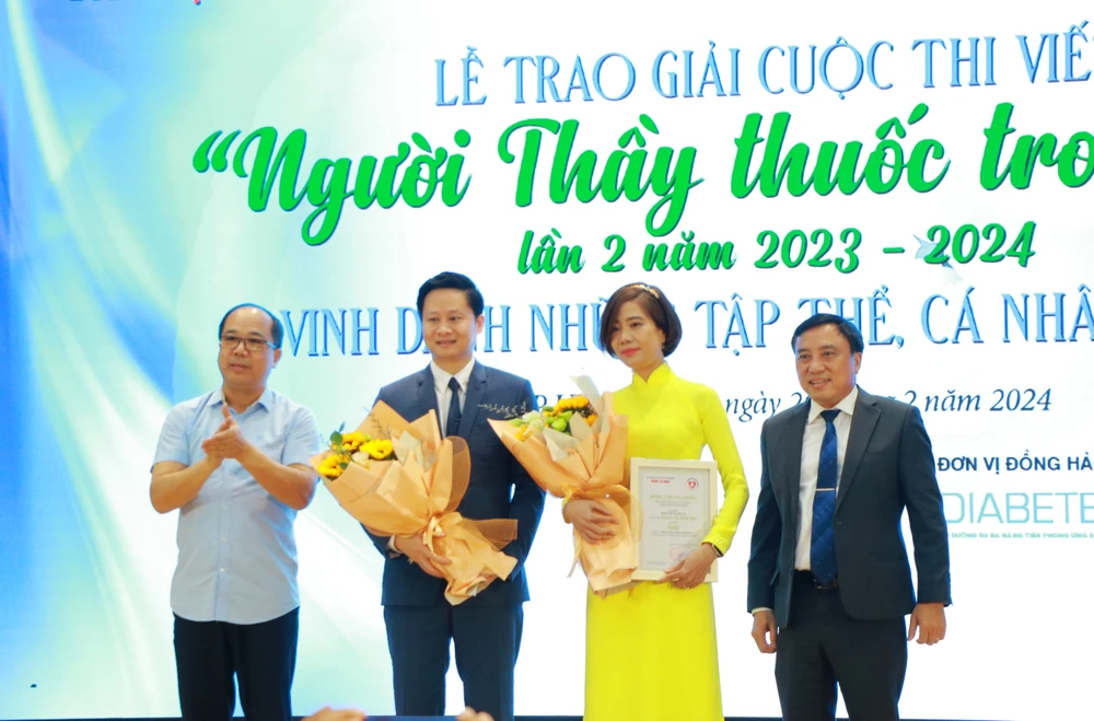nguoi thay thuoc 4.JPG