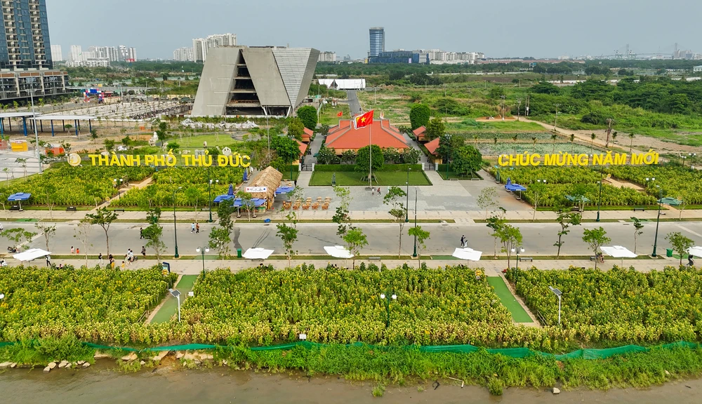 cong vien bo song 2.jpg