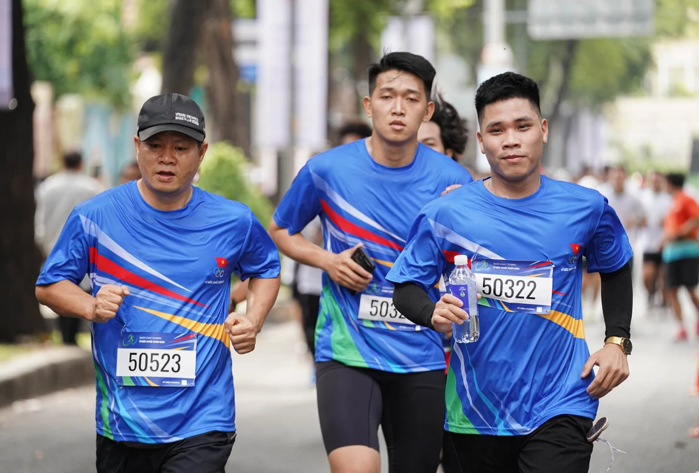 Ngay chay Olympic 6.jpg