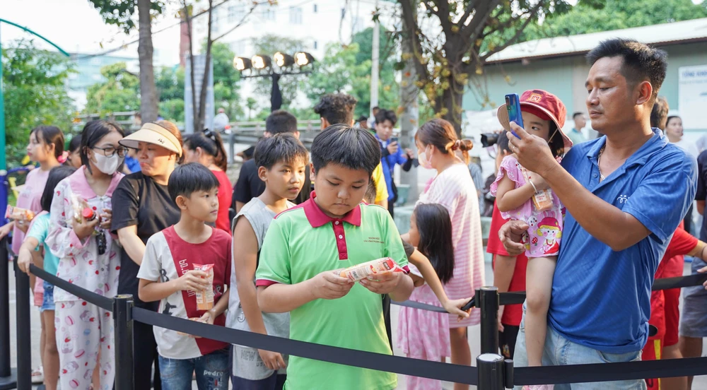 xe-mi-mien-phi (19).jpg