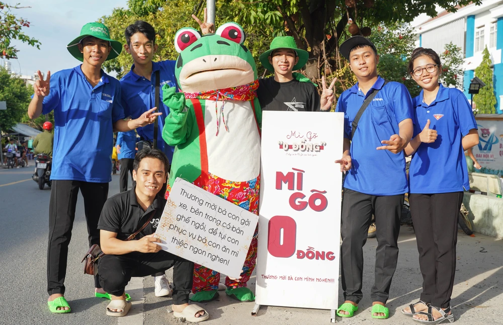 xe-mi-mien-phi (8).jpg