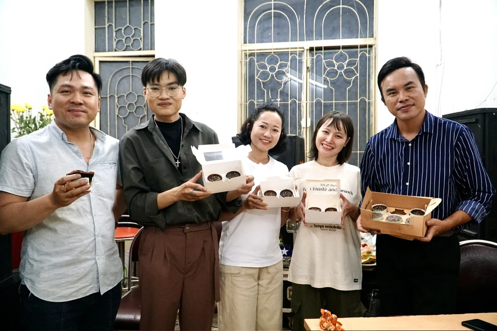 dien-xuat-mien-phi (7).jpg