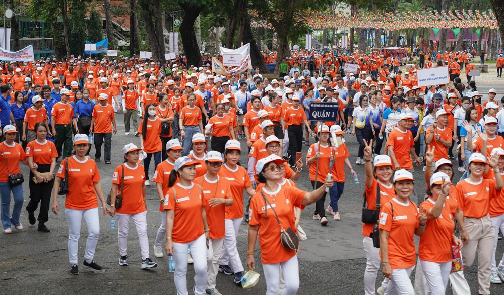 chat-doc-da-cam (10).jpg