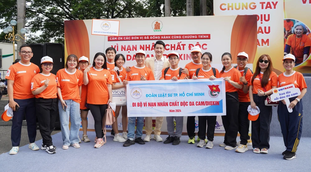 chat-doc-da-cam (6).jpg