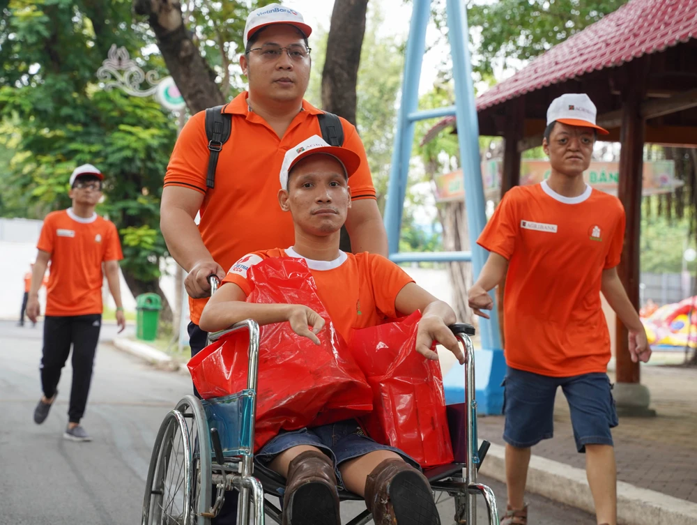 chat-doc-da-cam (9).jpg