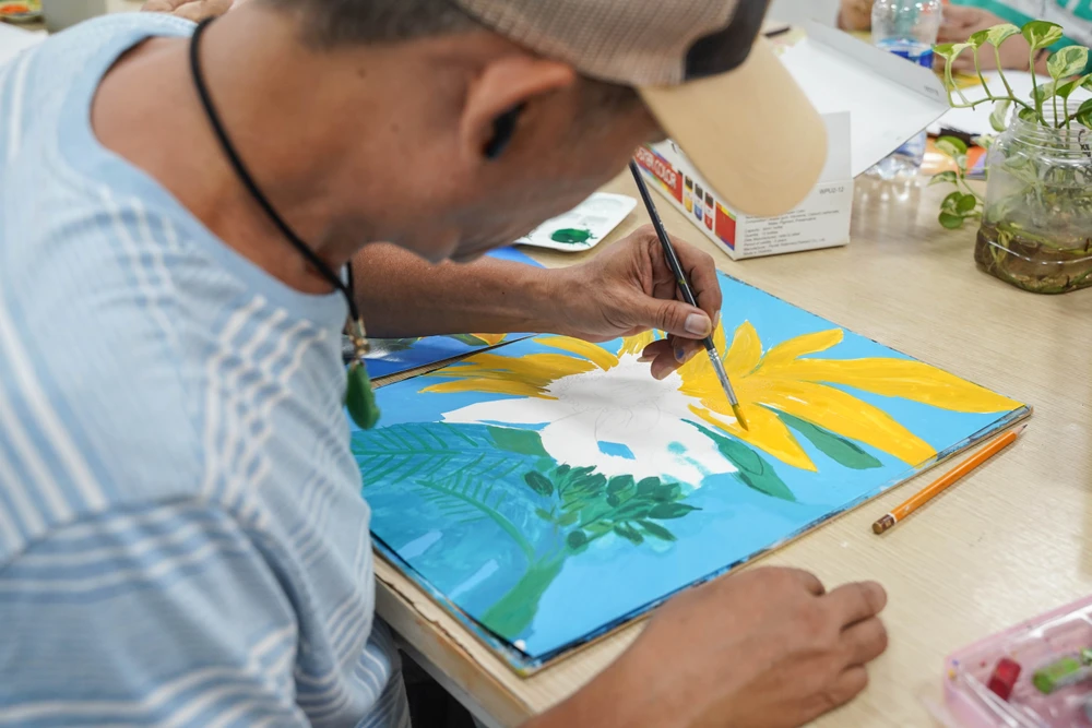 lop-ve-dac-biet (9).jpg