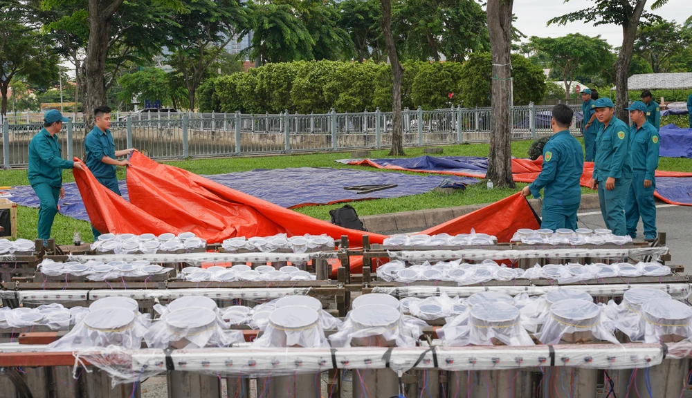 phao-hoa-tam-cao (12).jpg