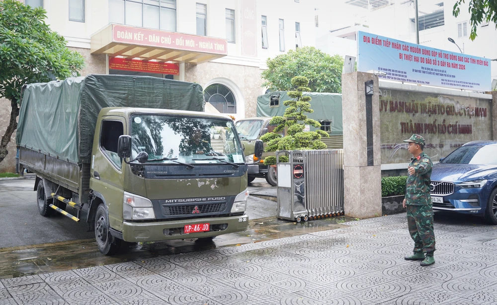 hang-cuu-tro (9).jpg