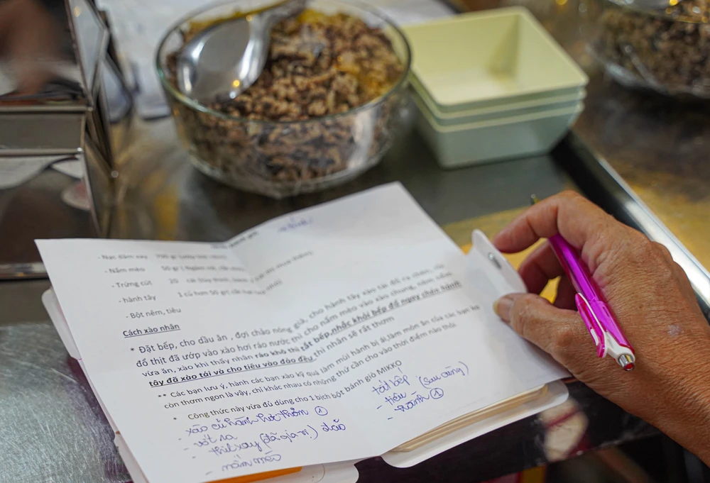 lop-day-lam-banh-mien-phi (2).jpg