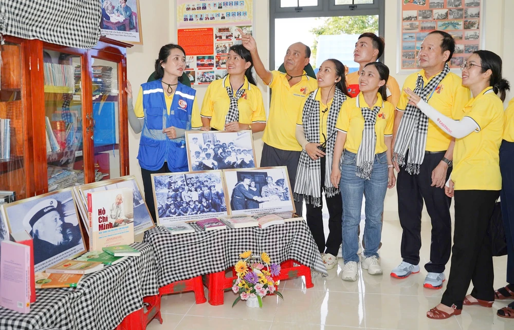 TP.HCM gửi gắm tình cảm đến chiến sĩ, nhân nhân biển đảo Tây Nam