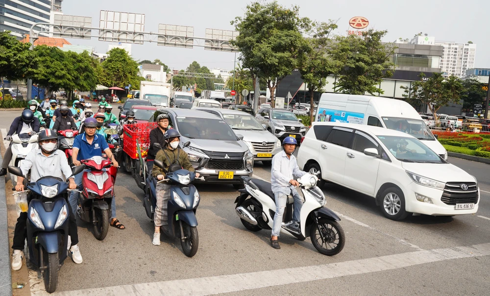 san-bay-tan-son-nhat (7).jpg