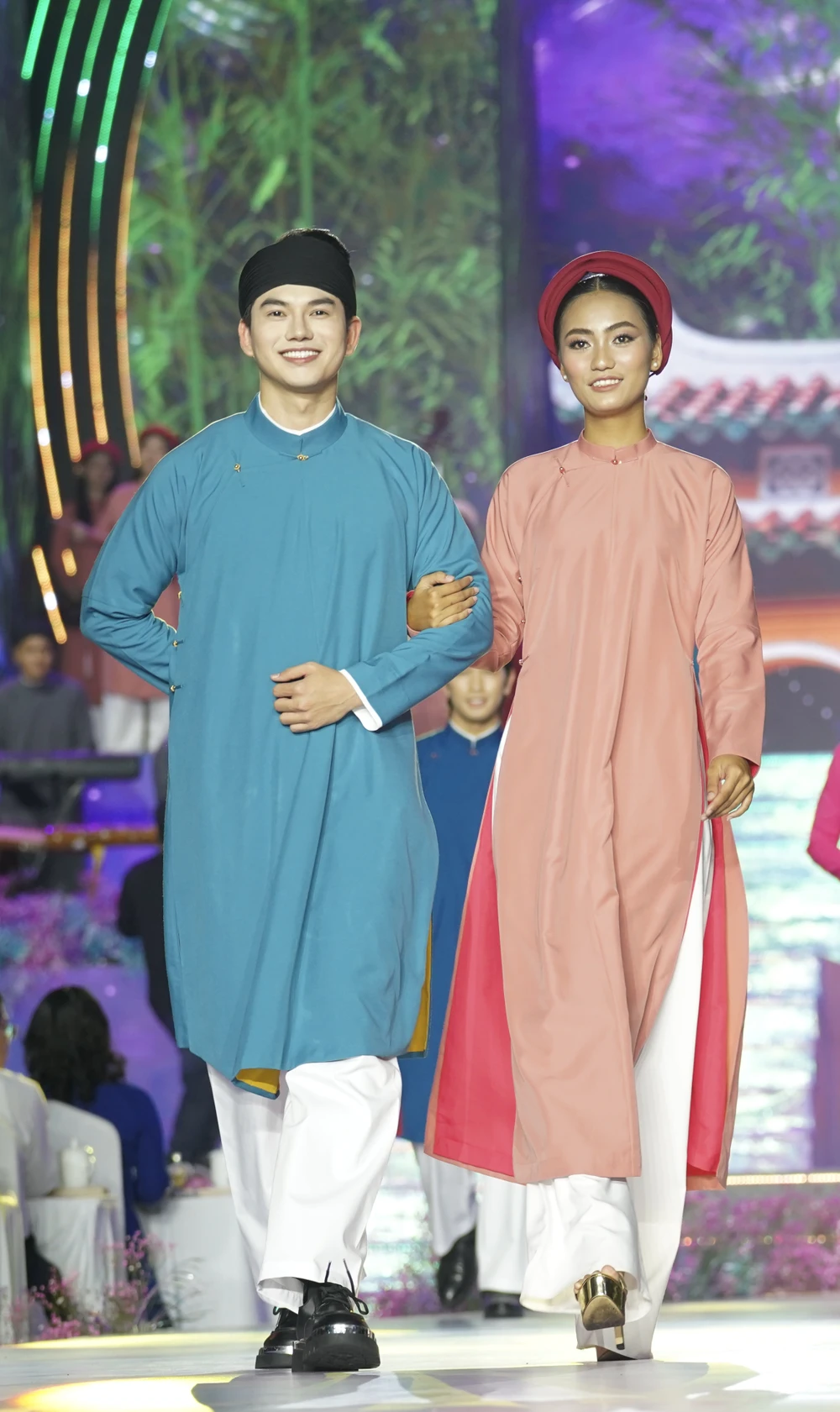 Le-hoi-ao-dai (2).JPG