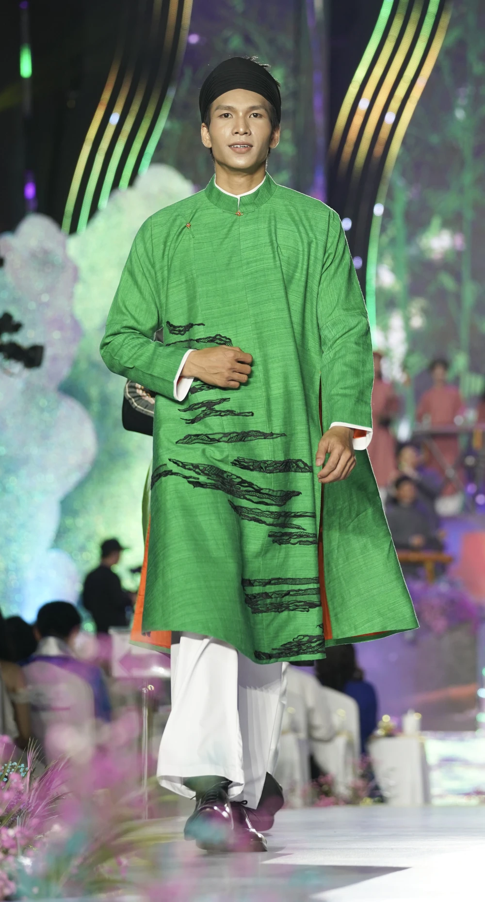 Le-hoi-ao-dai (3).JPG