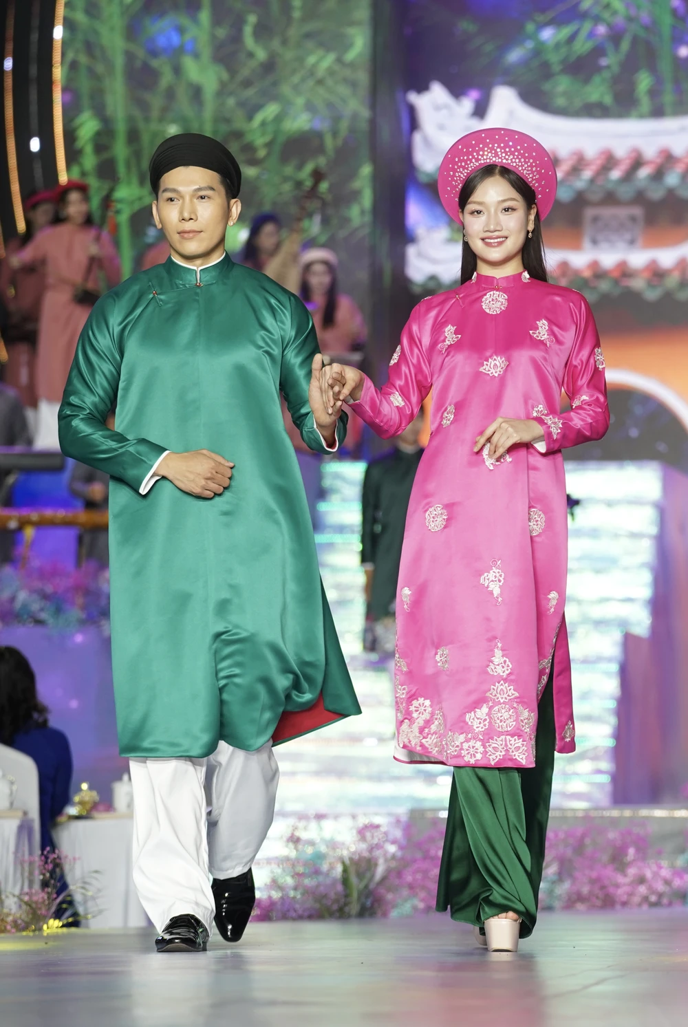 Le-hoi-ao-dai (4).JPG
