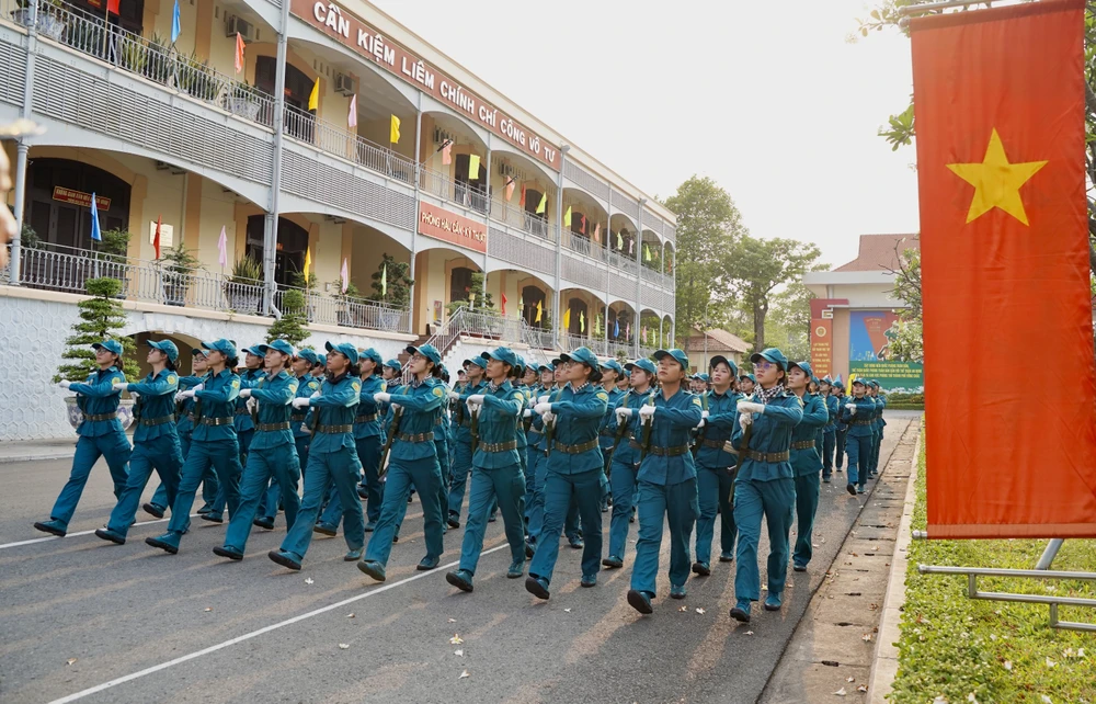 nu-du-kich-mien-Nam (3).JPG