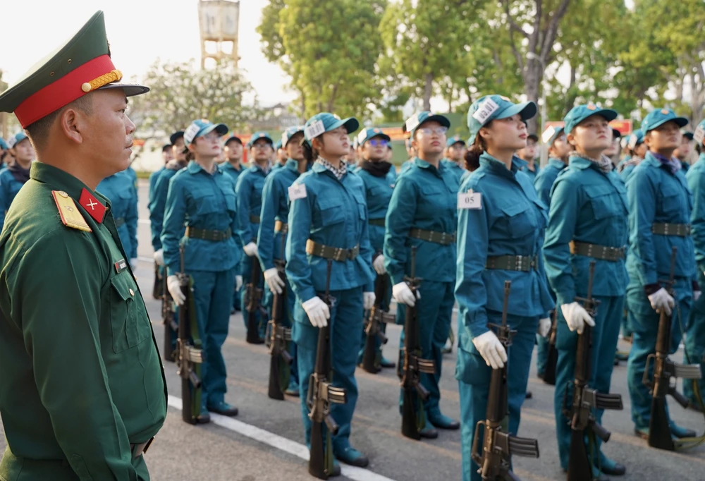 nu-du-kich-mien-Nam (2).JPG