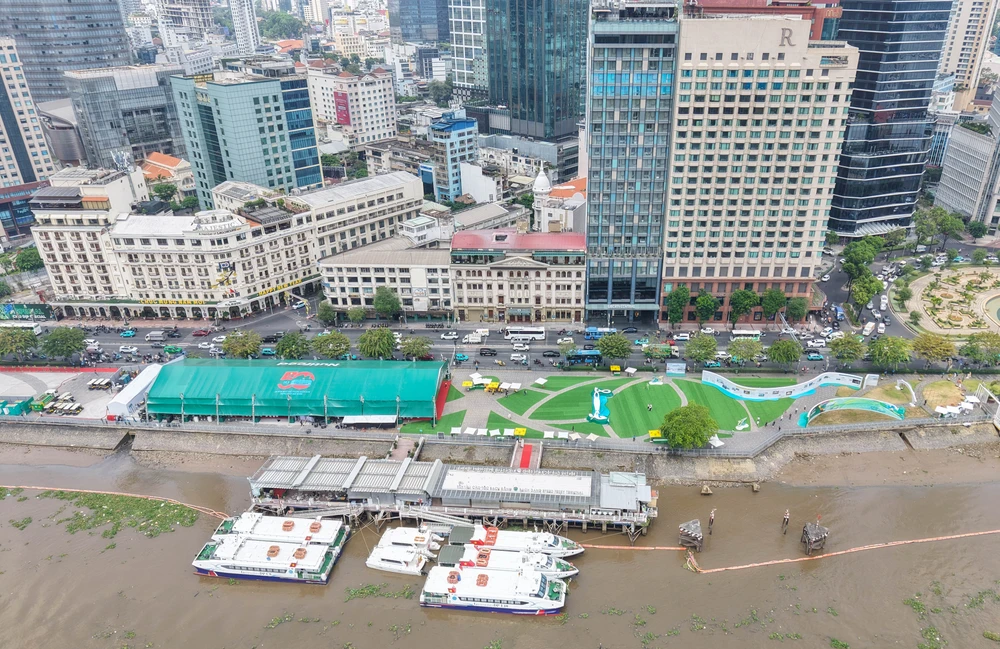 TP.HCM chính thức khởi công cầu đi bộ 1.000 tỷ bắt qua sông Sài Gòn