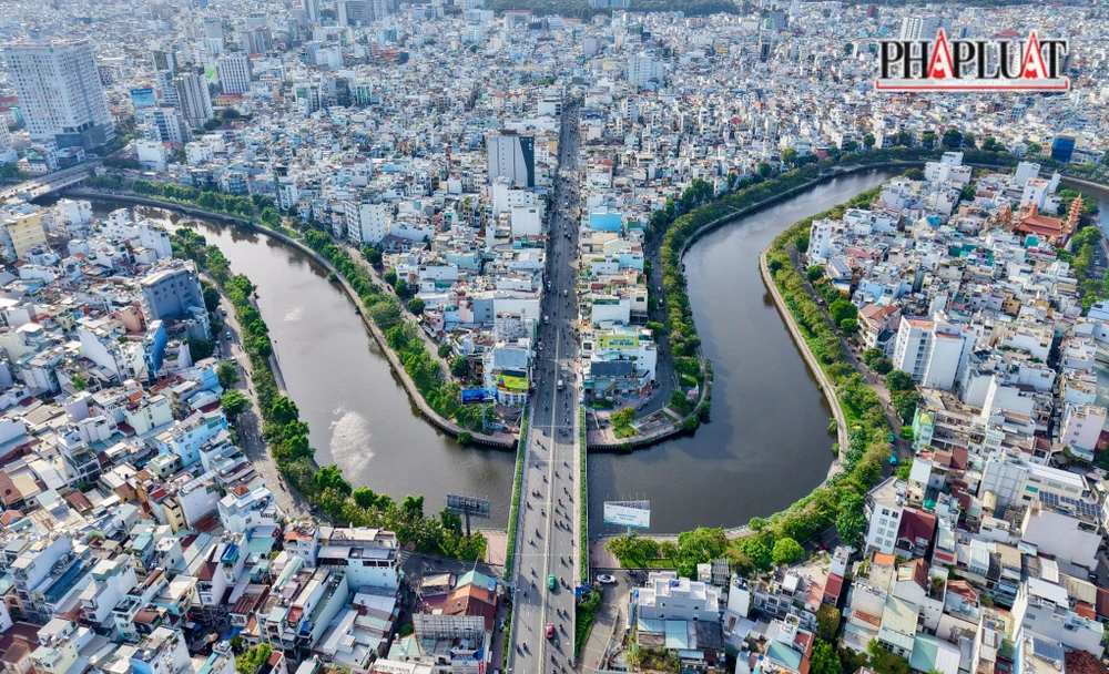 50 năm đổi mới.jpg