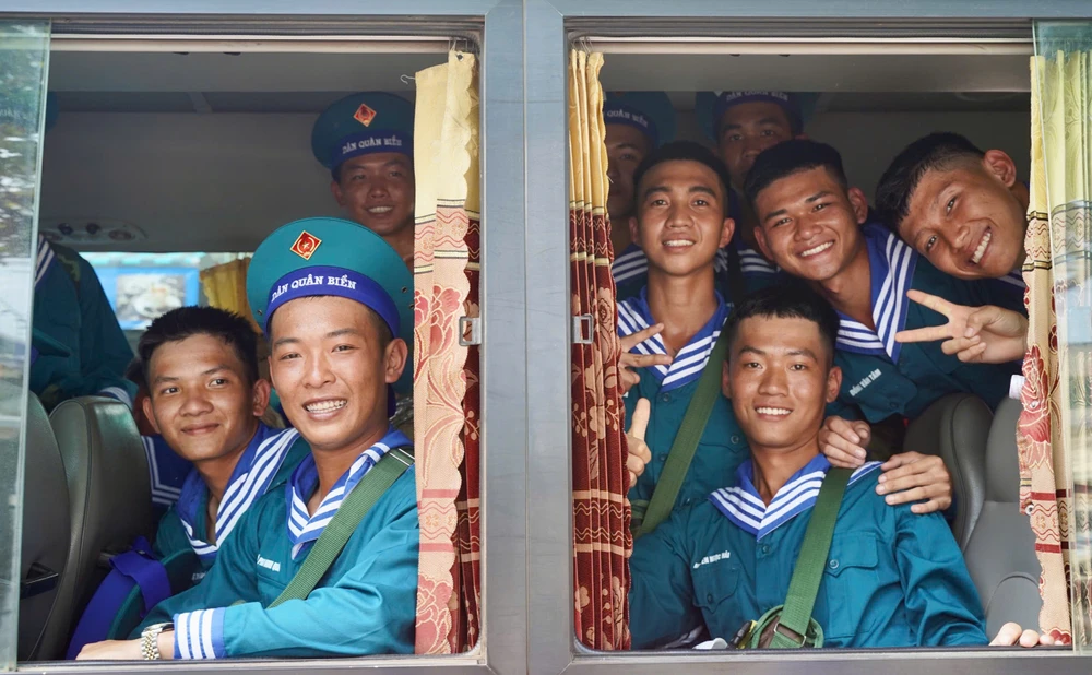 nam chiến sĩ (10).jpg