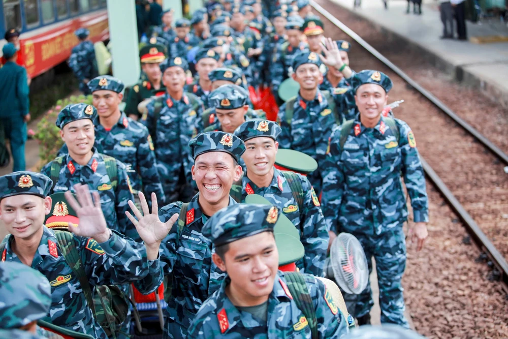 nam chiến sĩ (4).jpg