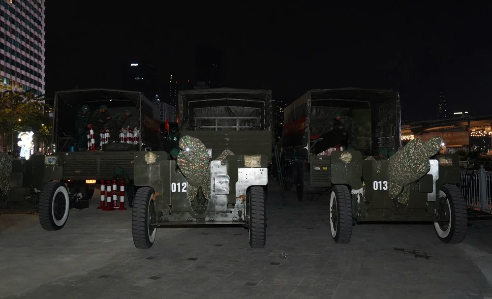 bến Bạch Đằng (9).jpg