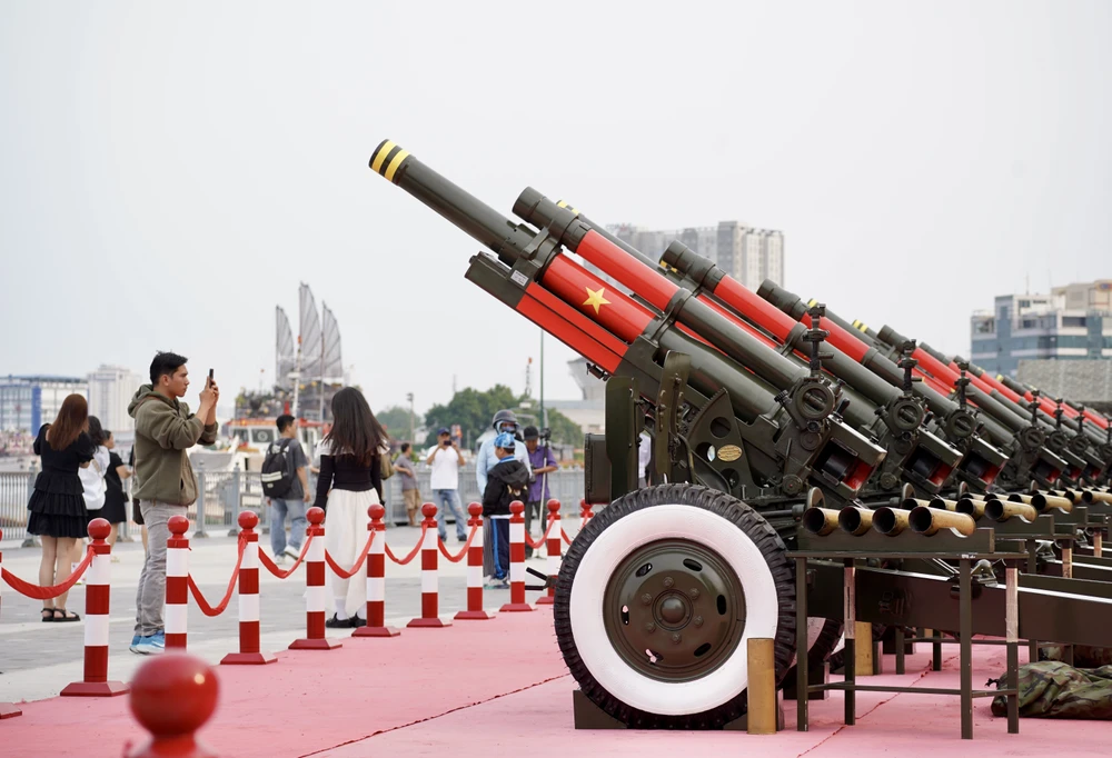 bến Bạch Đằng (10).JPG