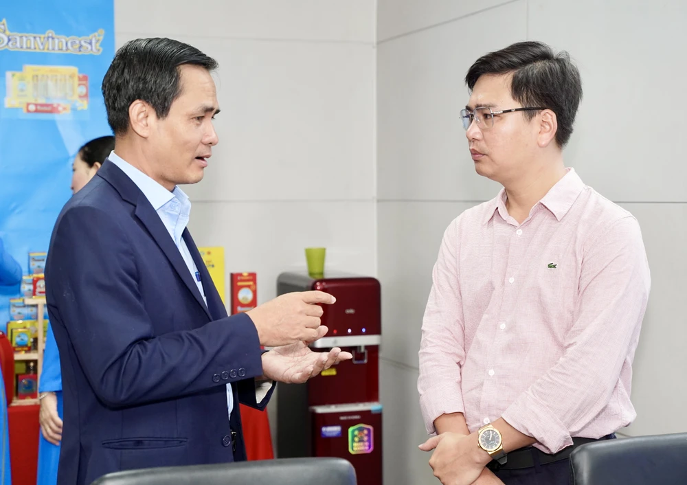 ngành yến sào 8.JPG