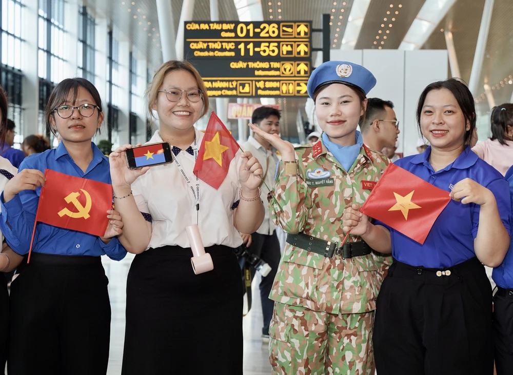 Chiến sĩ diễu binh (12).JPG