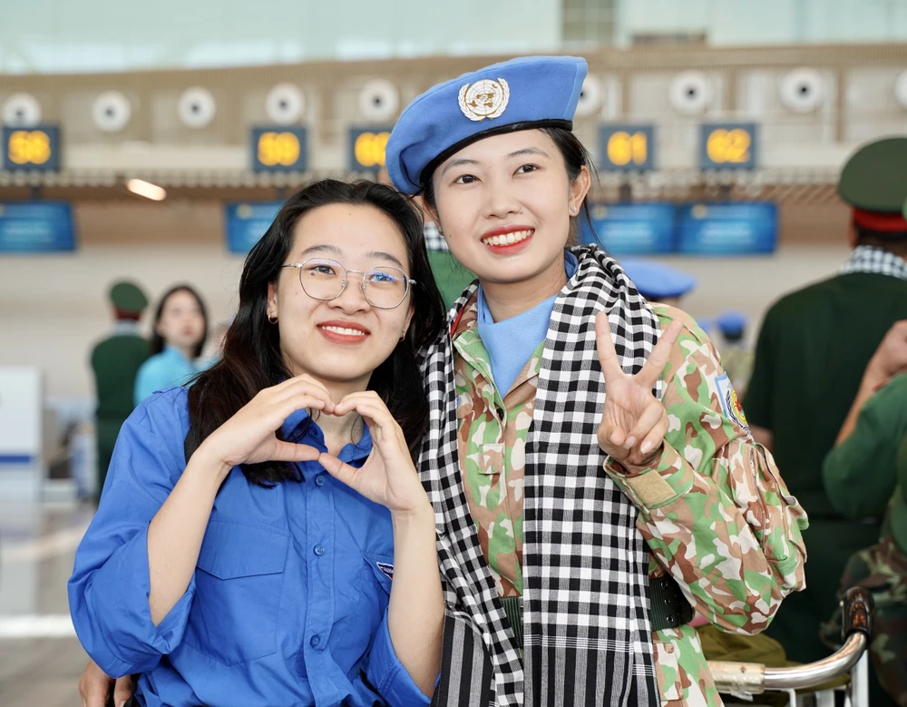 Chiến sĩ diễu binh (14).JPG