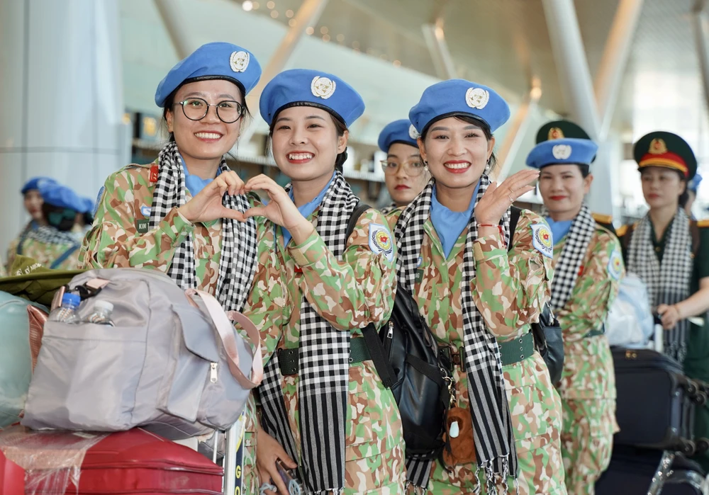 Chiến sĩ diễu binh (16).JPG