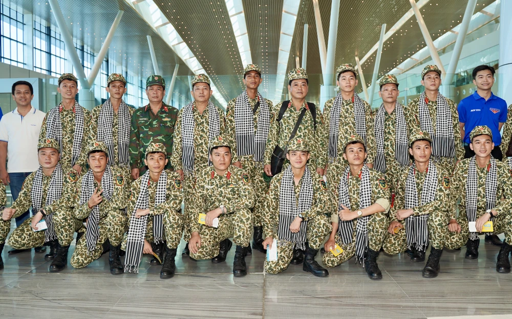 Chiến sĩ diễu binh (7).JPG