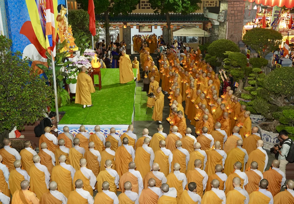 Đức Phật sơ sinh (5).JPG