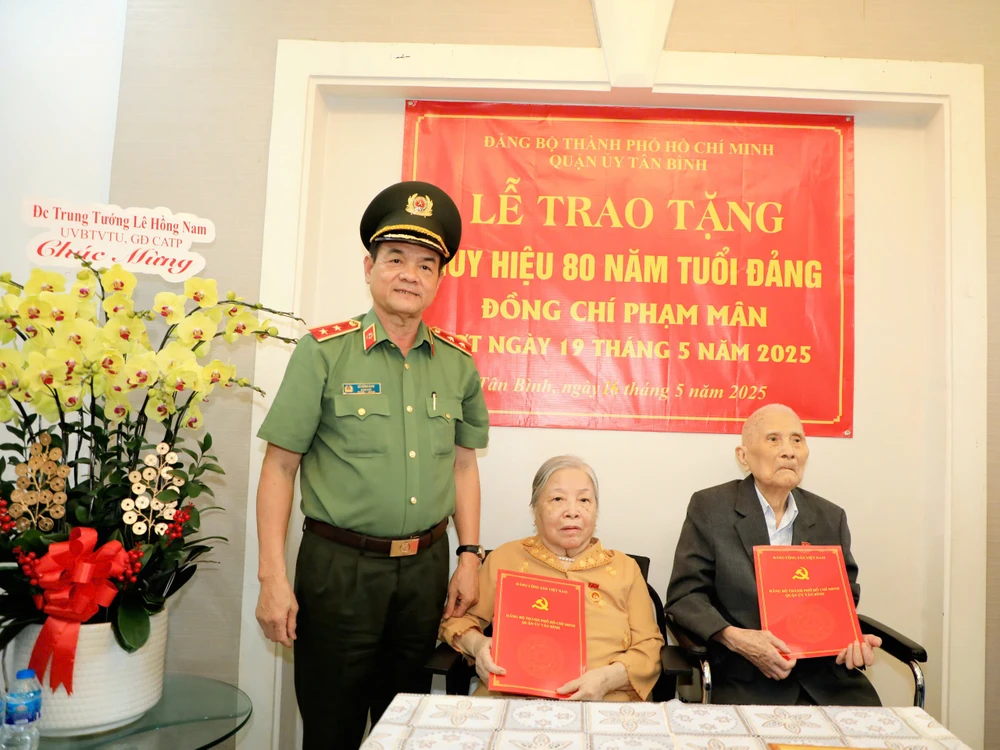 Công an TP.HCM (4).jpg