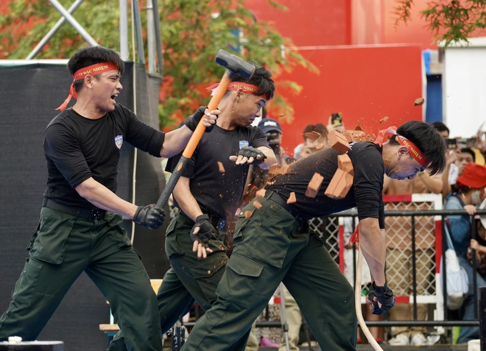 Bộ Tư lệnh Cảnh sát cơ động (12).JPG