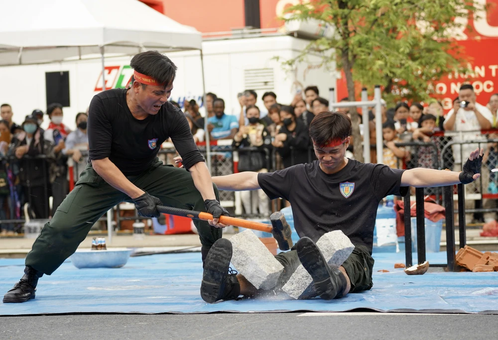 Bộ Tư lệnh Cảnh sát cơ động (15).JPG