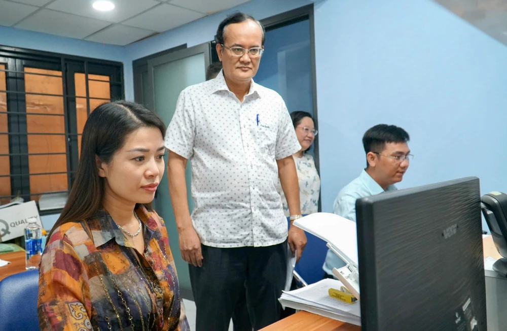 chính quyền 2 cấp (12).jpg