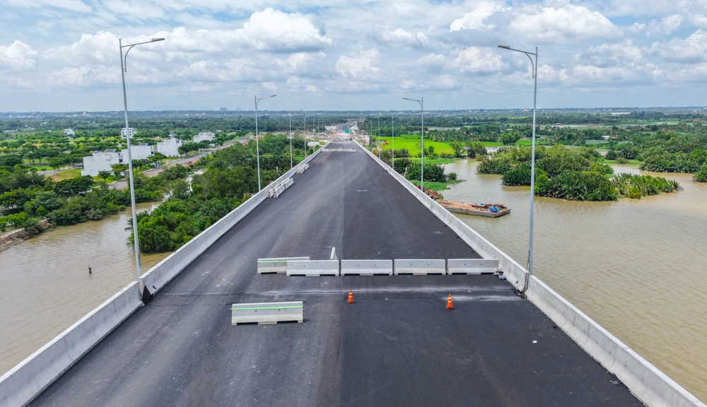 Cầu Nhơn Trạch (12).jpg