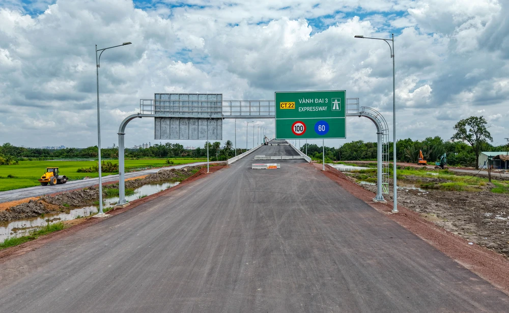 Cầu Nhơn Trạch (13).jpg