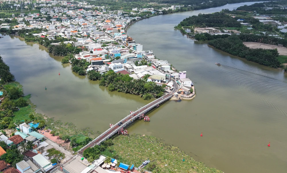 Cầu Rạch Dơi (2).jpg