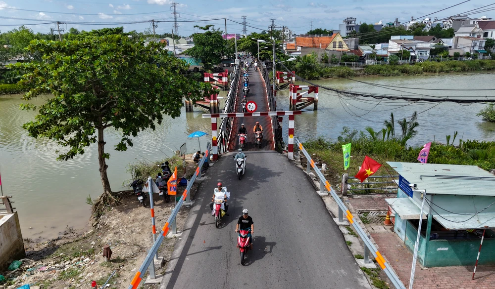 Cầu Rạch Tôm (5).jpg